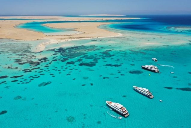 Luxury cruise to Orange bay with Lunch