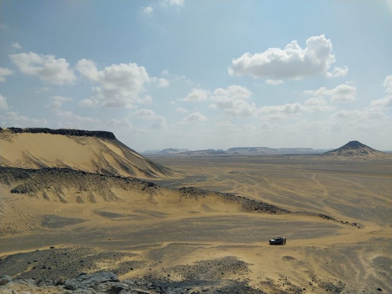 7-Day Egypt Tour Package – Pyramids, Cities