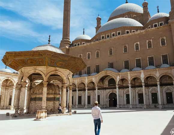 Historic Mosques of Cairo Tour – Islamic Cairo Experience with Traditional Lunch
