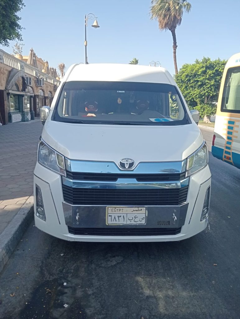 Toyota Hiace | Group Class